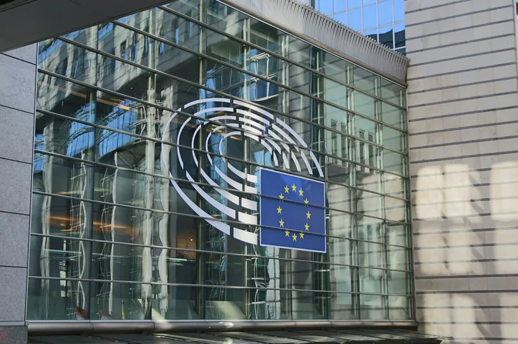 European Business Wallet tijdlijn: van voorstel naar verordening